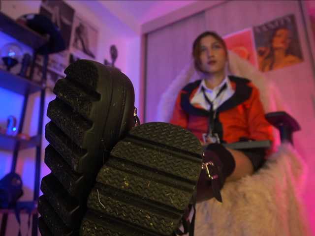 MissKorrah live cam on BongaCams