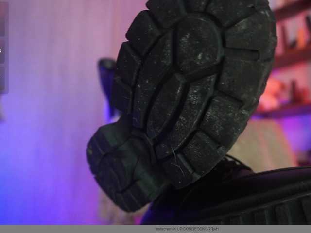 MissKorrah live cam on BongaCams