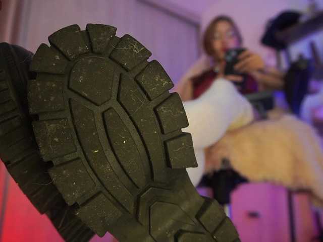 MissKorrah live cam on BongaCams