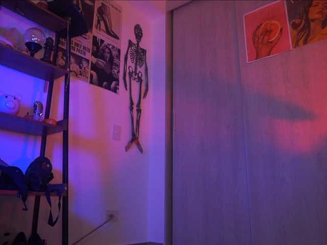 MissKorrah live cam on BongaCams