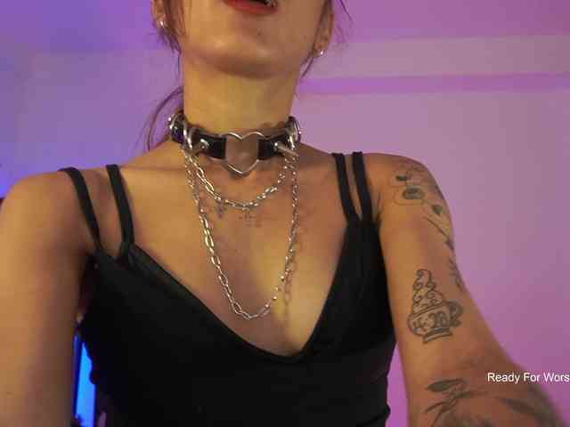 Model: Littlegoddessx