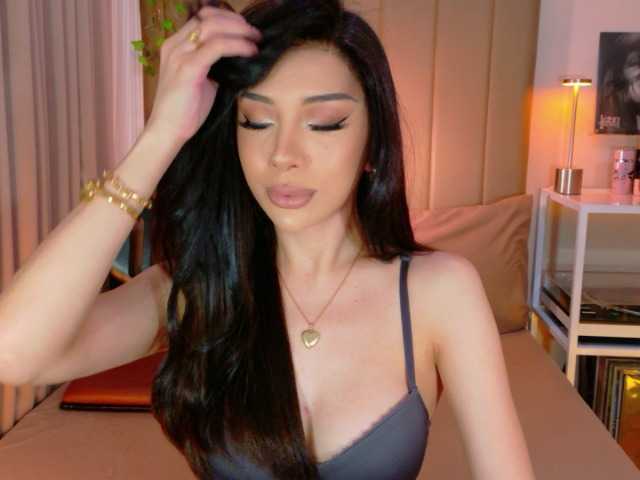 HaileyHendrix live cam