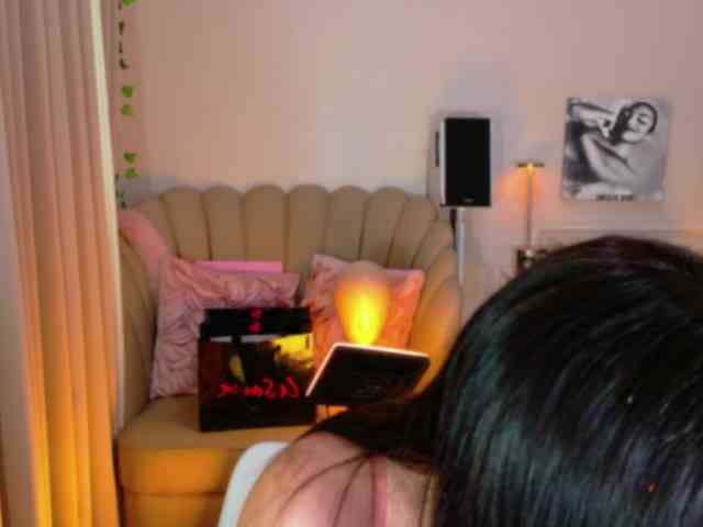HaileyHendrix Live Webcam on BongaCams