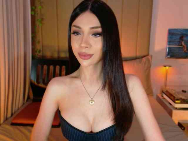 HaileyHendrix Live Webcam on BongaCams