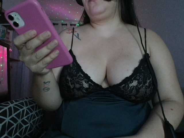 MiaSecret live cam on BongaCams