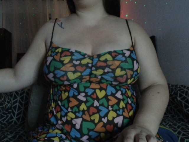 MiaSecret, en vivo ahora en BongaCams
