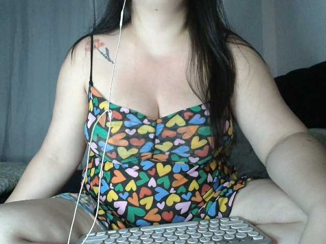MiaSecret live cam