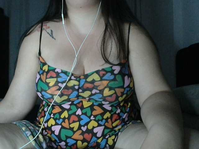 MiaSecret live webcam show