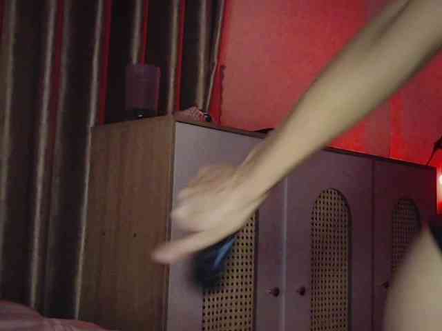 Altushka007 webcam