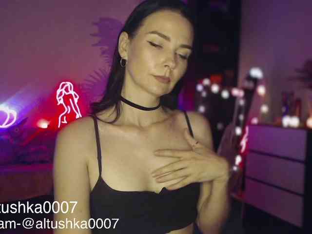 Altushka007 webcam