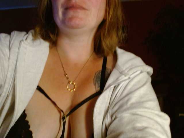 Petitoiseaucoquine live cam on BongaCams