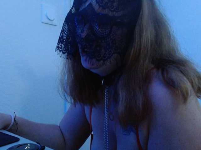 Petitoiseaucoquine live cam