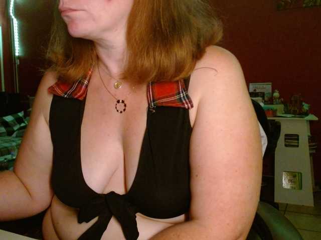 Petitoiseaucoquine live cam preview