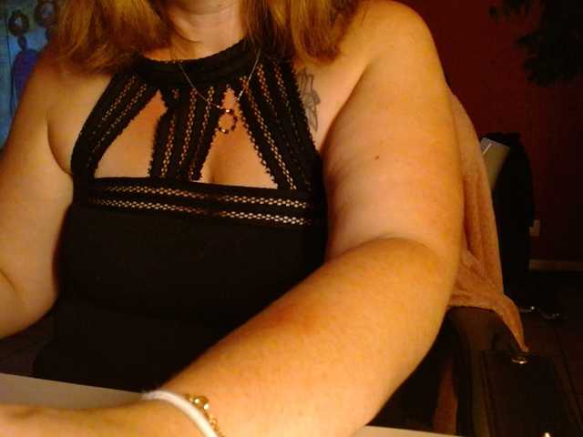 Petitoiseaucoquine live cam on BongaCams