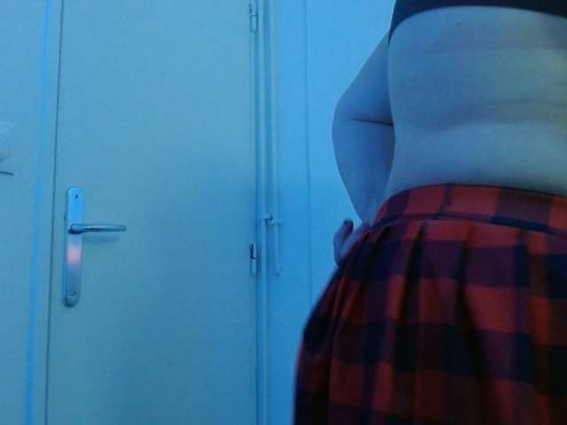 Petitoiseaucoquine live cam preview