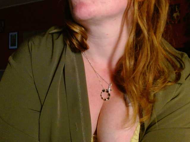 Petitoiseaucoquine's BongaCams show and profile