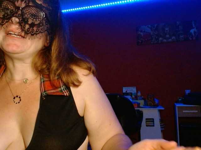 Petitoiseaucoquine live cam preview