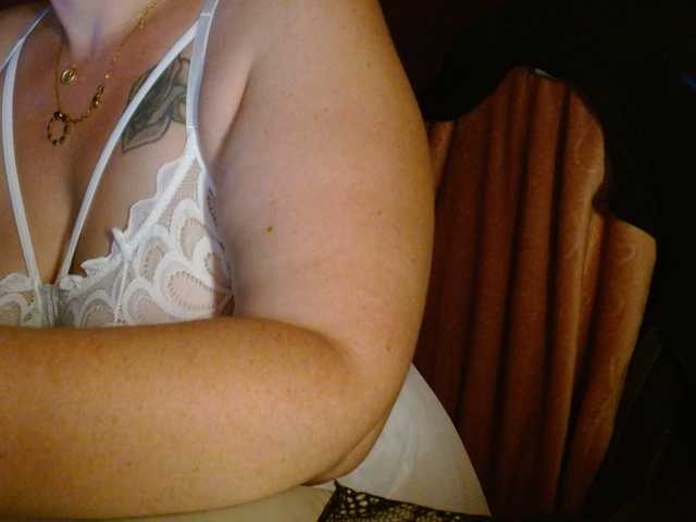 Petitoiseaucoquine live cam on BongaCams