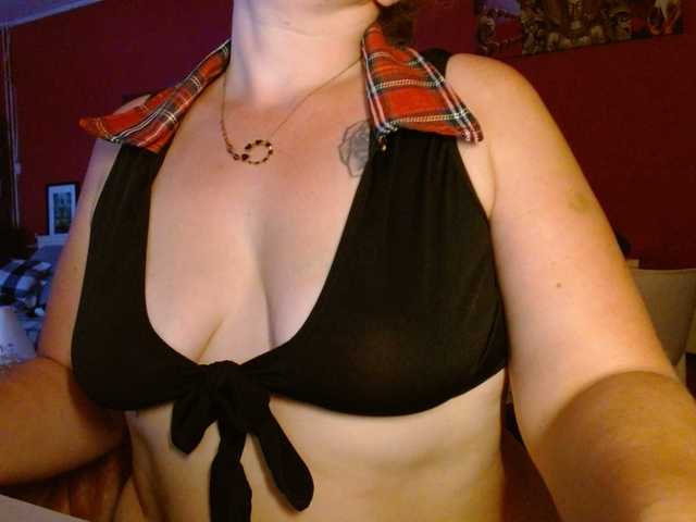 Petitoiseaucoquine live cam on BongaCams