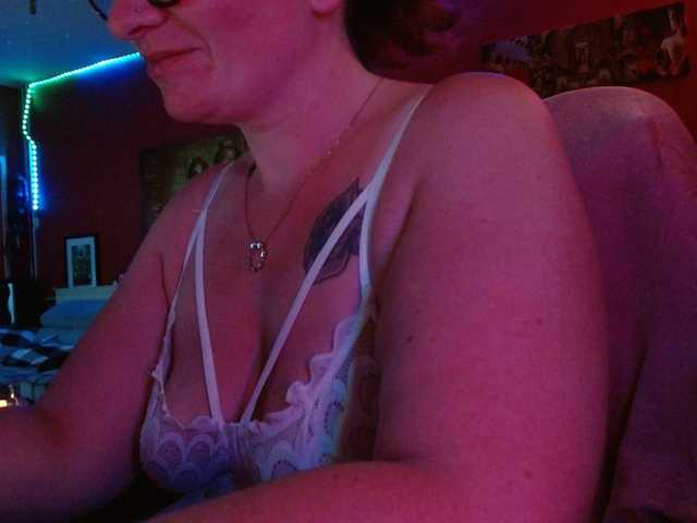 Petitoiseaucoquine live webcam show