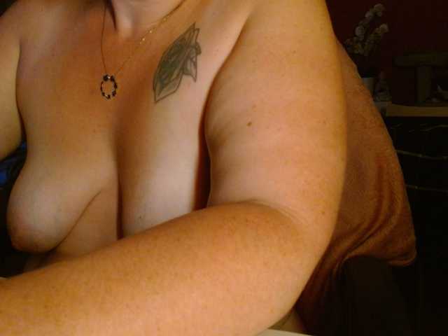Petitoiseaucoquine live cam on BongaCams