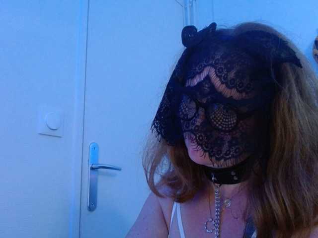 Petitoiseaucoquine live cam on BongaCams