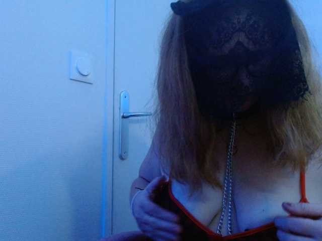 Petitoiseaucoquine live cam
