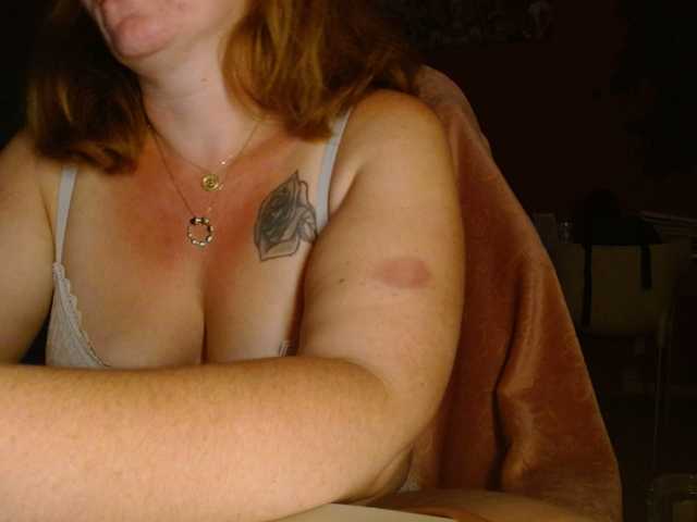 Petitoiseaucoquine live cam on BongaCams