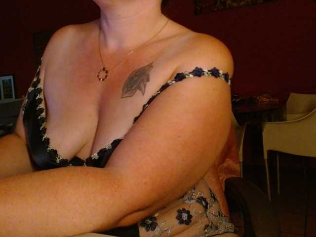 Petitoiseaucoquine Прямой эфир на BongaCams