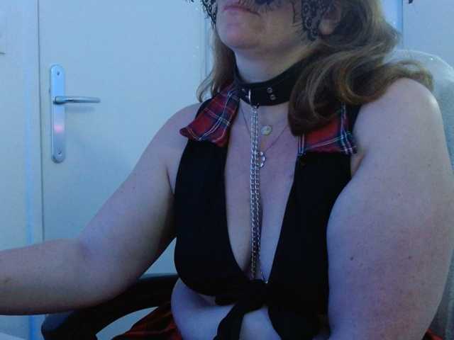 Petitoiseaucoquine live cam on BongaCams
