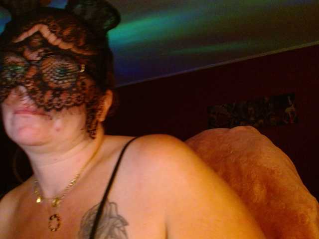 Petitoiseaucoquine live cam on BongaCams