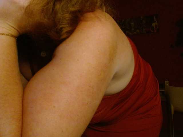 Petitoiseaucoquine live cam on BongaCams