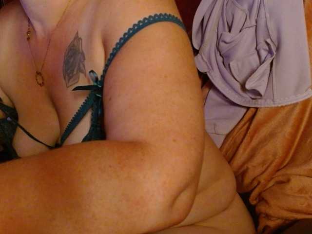 Petitoiseaucoquine live webcam show