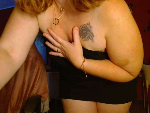 Petitoiseaucoquine live cam preview