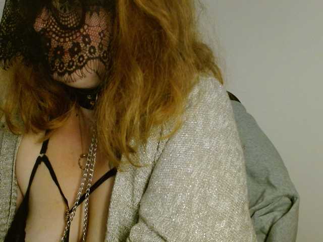 Petitoiseaucoquine live cam on BongaCams