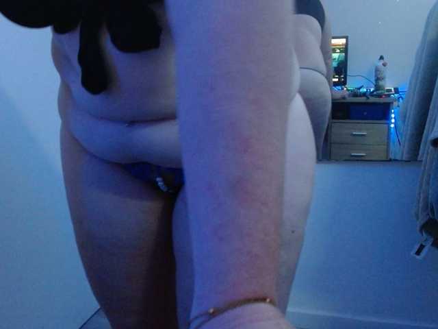 Petitoiseaucoquine live cam on BongaCams