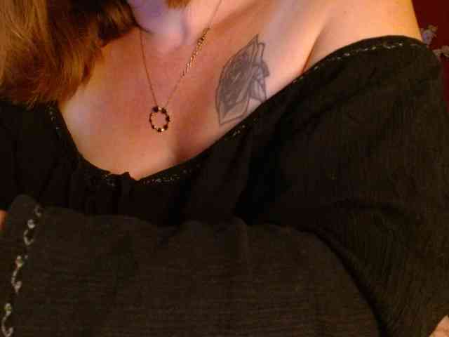 Petitoiseaucoquine webcam