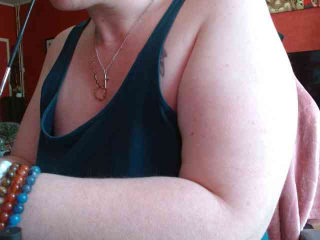 Petitoiseaucoquine webcam