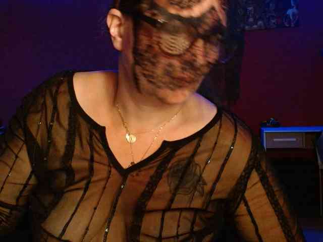 Petitoiseaucoquine webcam