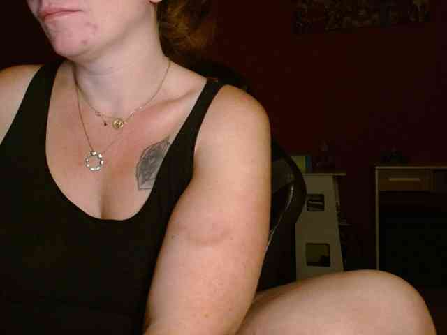 Petitoiseaucoquine webcam