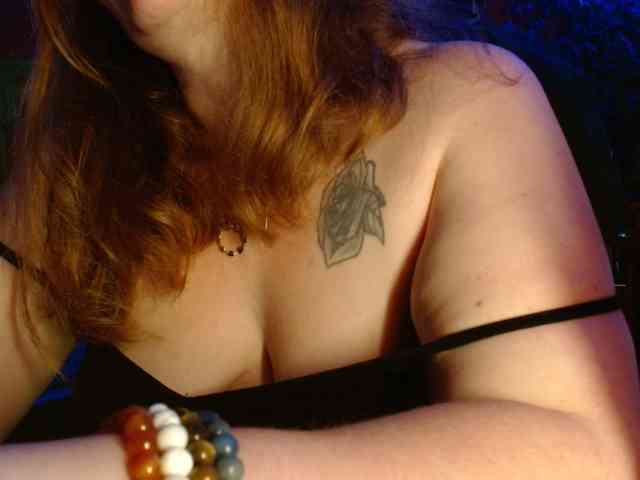 Petitoiseaucoquine webcam