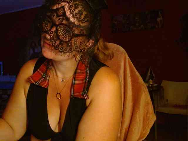Petitoiseaucoquine webcam