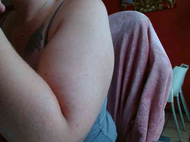 Petitoiseaucoquine webcam