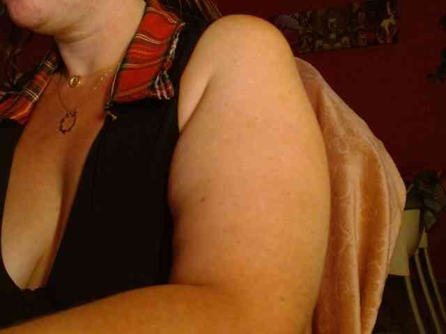 Petitoiseaucoquine webcam
