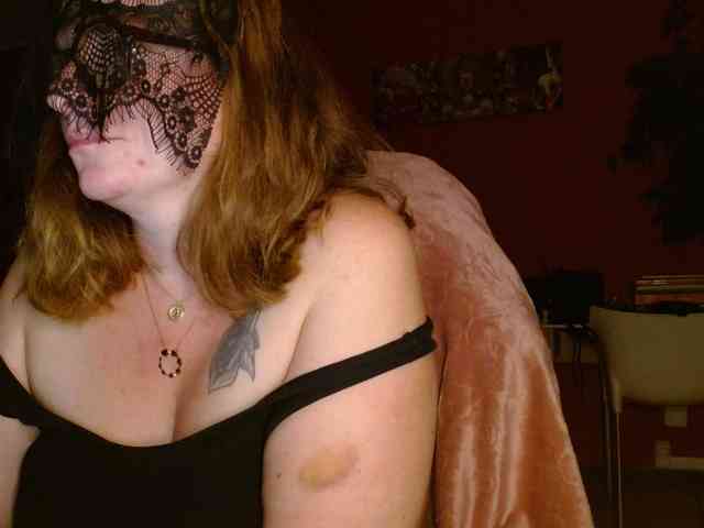 Petitoiseaucoquine webcam