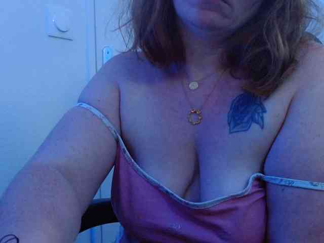 Modèle: Petitoiseaucoquine