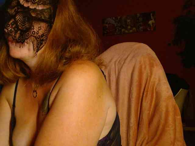 Petitoiseaucoquine webcam