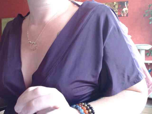 Petitoiseaucoquine webcam