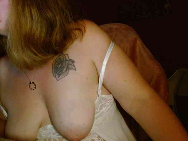 Petitoiseaucoquine webcam