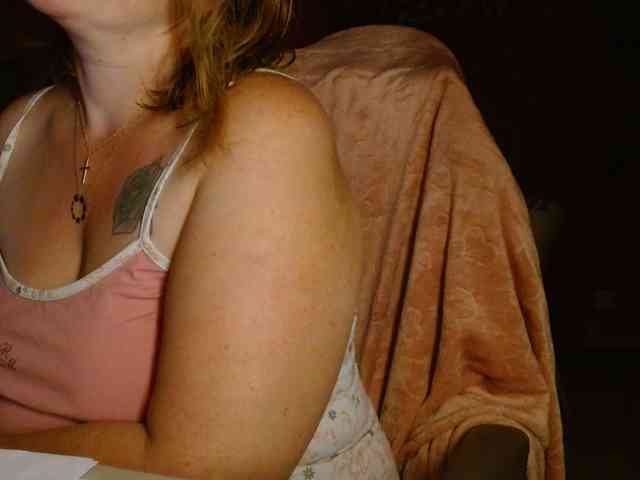 Petitoiseaucoquine webcam